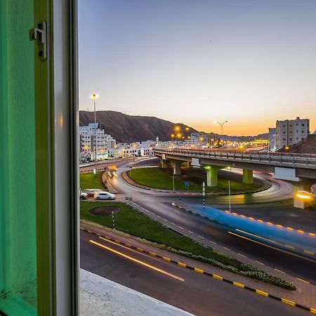 Al Jisr Hotel Маскат Экстерьер фото