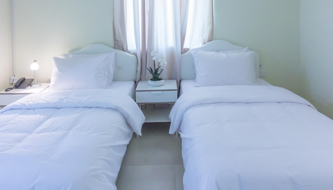 Al Jisr Hotel Маскат Экстерьер фото